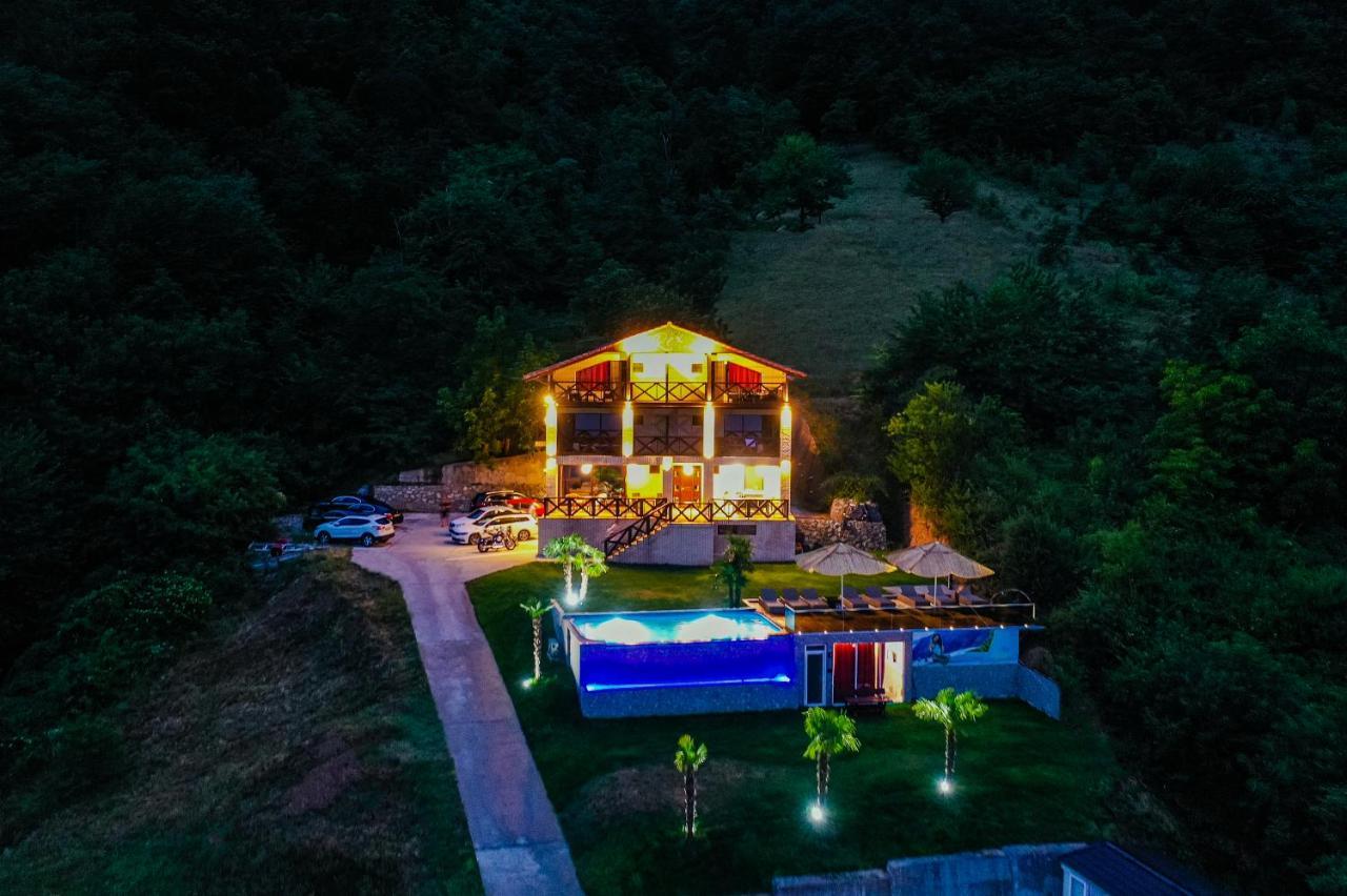 Rex Infinity View 4* Cazanele Dunarii Dubova Extérieur photo
